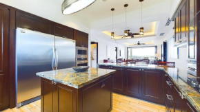 360 Splendor 207F-Ocean View Residence-Breakfast Included!
